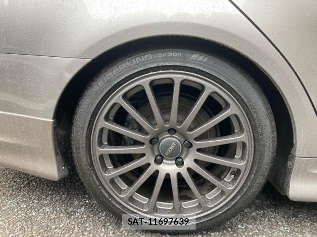 Toyota MARK X 2005-11 7725290-8
