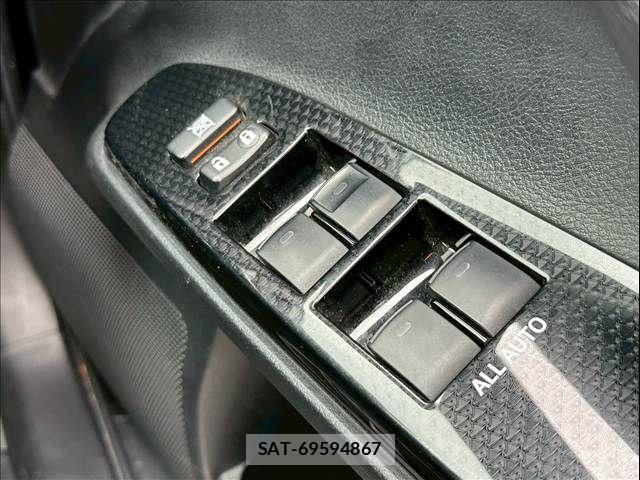 Toyota MARK X 2019-08 7725284-27