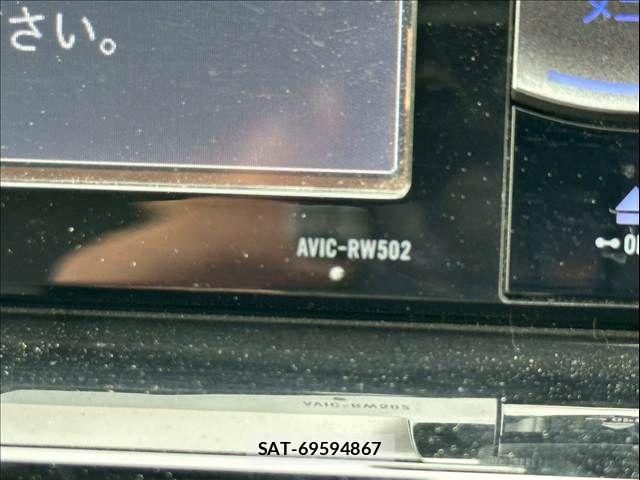 Toyota MARK X 2019-08 7725284-5