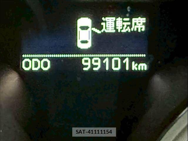 Toyota MARK X 2013-06 7725286-26
