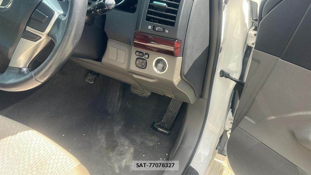 Toyota MARK X 2010 7175274-15