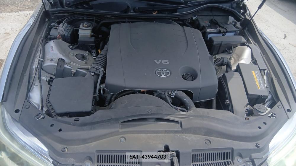 Toyota MARK X 2012-09 7059358-31