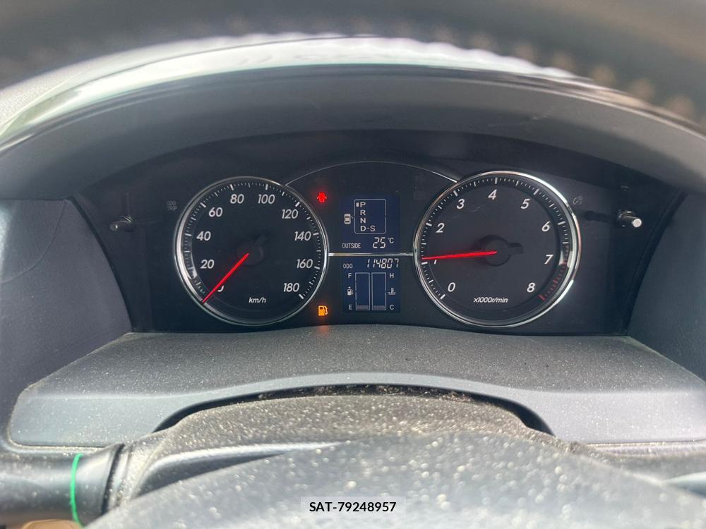 Toyota MARK X 2006-03 7353015-14