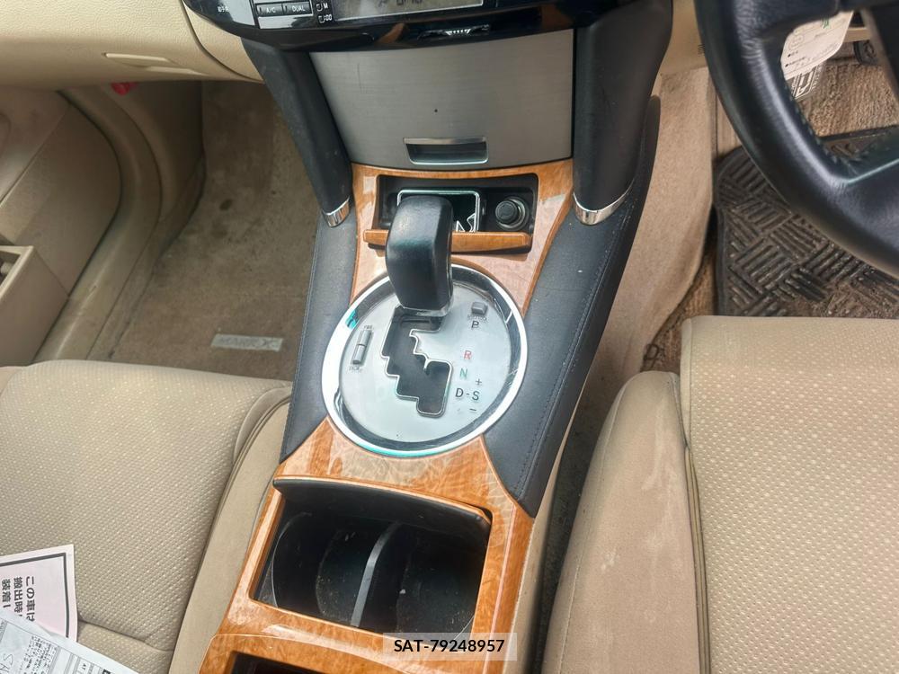 Toyota MARK X 2006-03 7353015-18