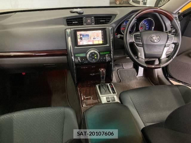 Toyota MARK X 2012-03 7749320-4