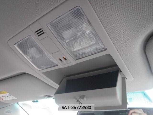 Toyota MARK X 2013-03 7786727-22