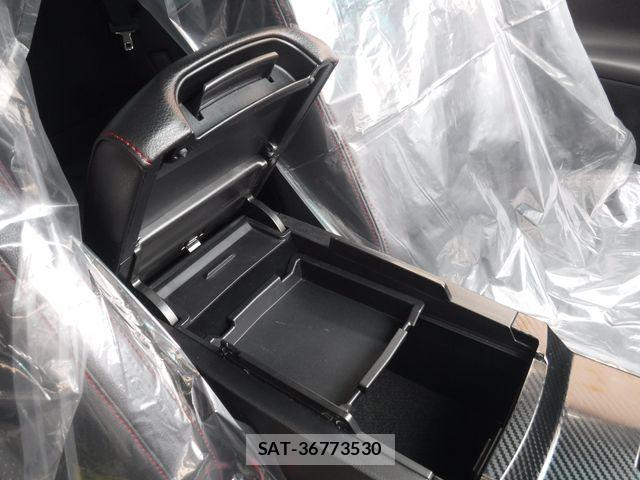 Toyota MARK X 2013-03 7786727-23