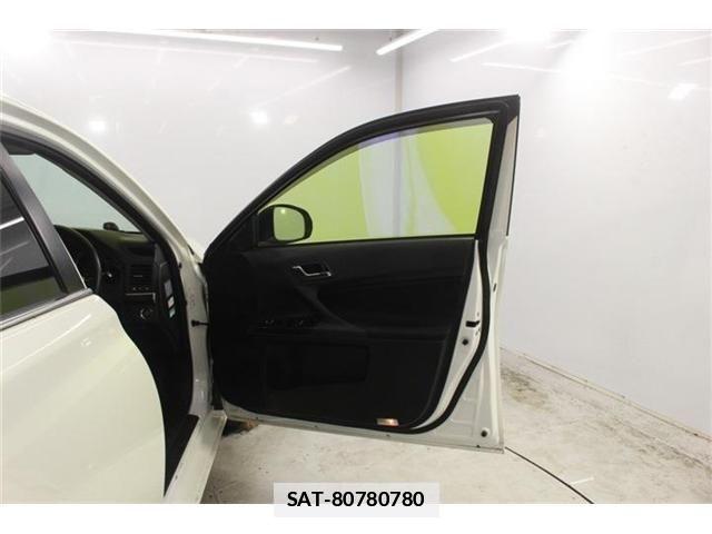 Toyota MARK X 2017-11 7786718-29