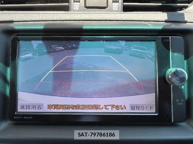 Toyota MARK X 2013-06 7786729-10