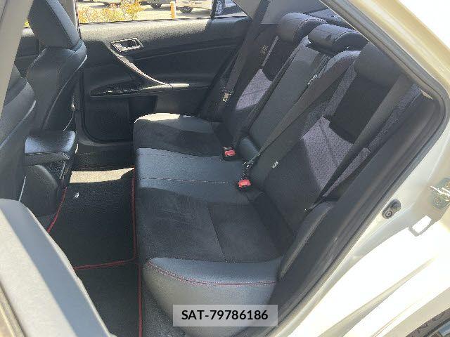 Toyota MARK X 2013-06 7786729-12