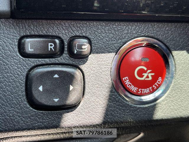 Toyota MARK X 2013-06 7786729-16
