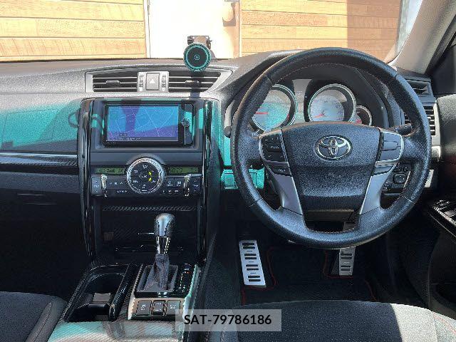 Toyota MARK X 2013-06 7786729-1