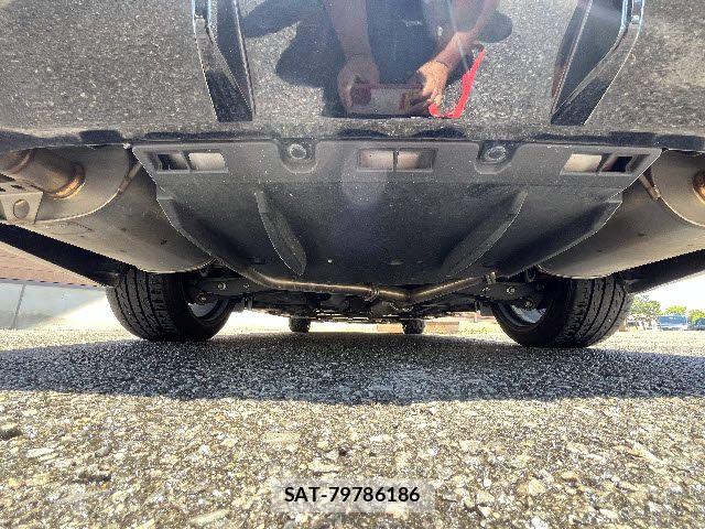 Toyota MARK X 2013-06 7786729-21