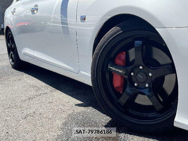 Toyota MARK X 2013-06 7786729-26