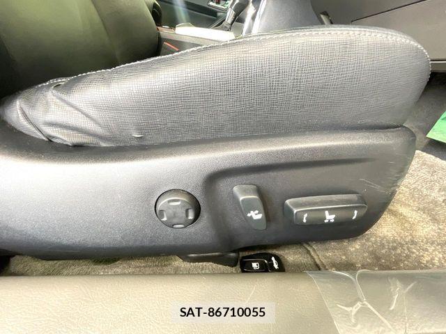 Toyota MARK X 2012-02 7786715-5