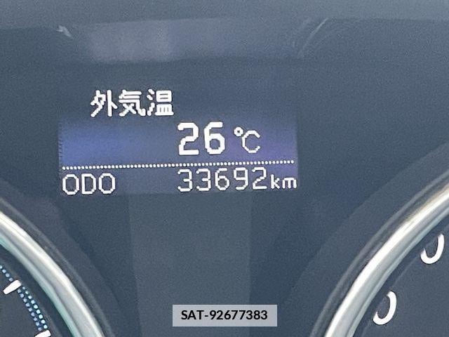 Toyota MARK X 2010-02 7786717-16