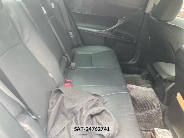 Toyota MARK X 2012-09 7786714-15