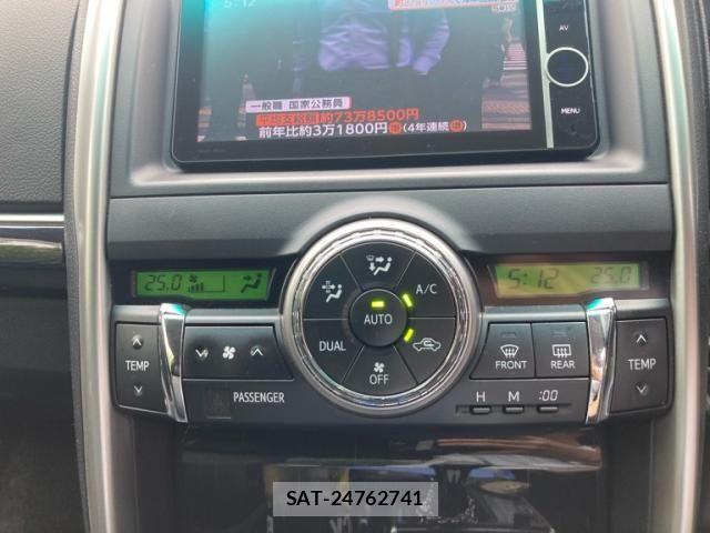 Toyota MARK X 2012-09 7786714-24