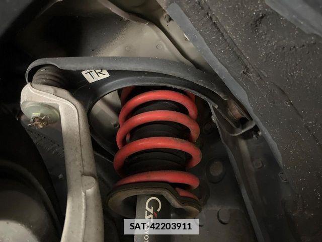 Toyota MARK X 2013-09 7786726-12