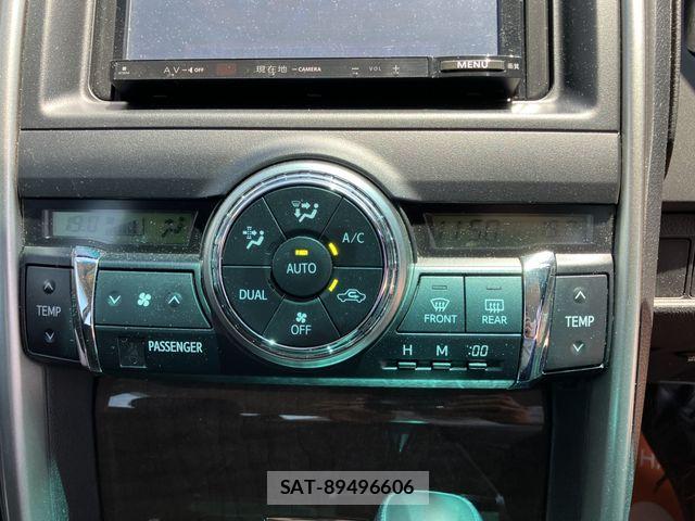 Toyota MARK X 2013-06 7877512-19
