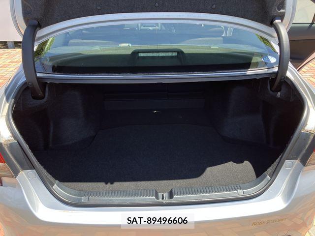 Toyota MARK X 2013-06 7877512-25