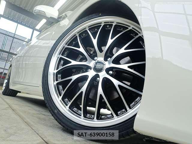 Toyota MARK X 2015-12 7877507-17