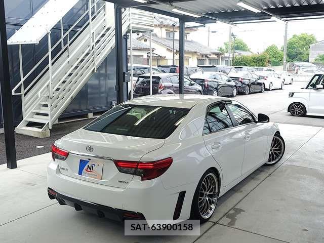 Toyota MARK X 2015-12 7877507-7