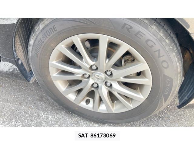 Toyota MARK X 2015-10 7877510-19