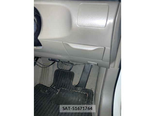 Toyota MARK X 2006-03 7877516-15