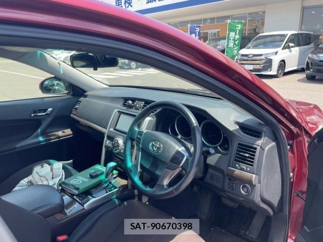 Toyota MARK X 2012-10 7877513-9