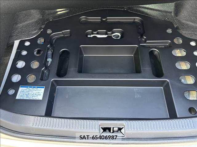 Toyota MARK X 2008-09 7877511-15