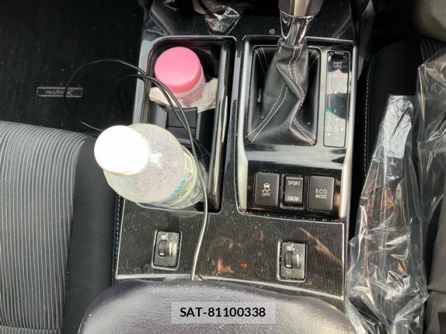Toyota MARK X 2019-06 7962490-19