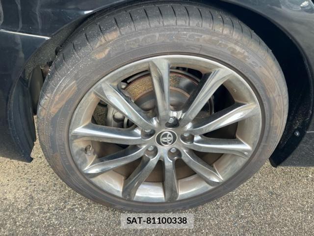 Toyota MARK X 2019-06 7962490-7