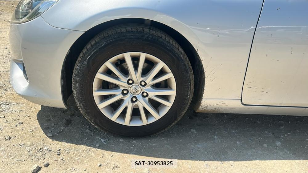 Toyota MARK X 2014-10 7578796-26