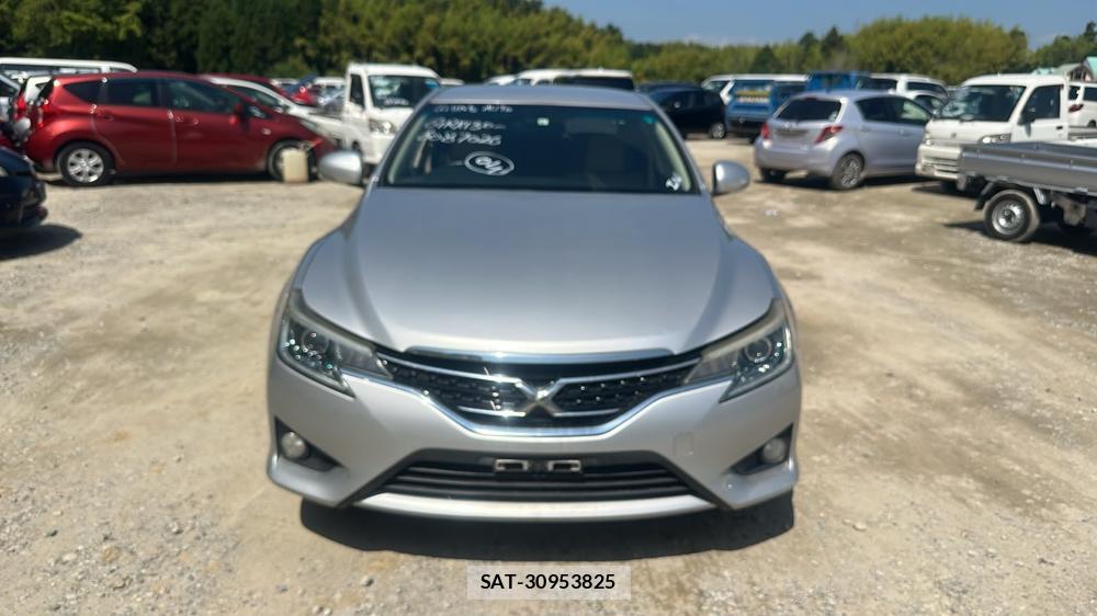 Toyota MARK X 2014-10 7578796-7