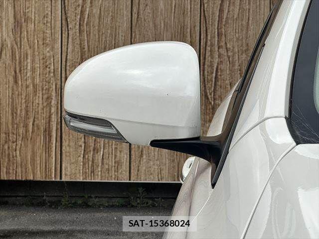 Toyota MARK X 2013-03 7962492-25
