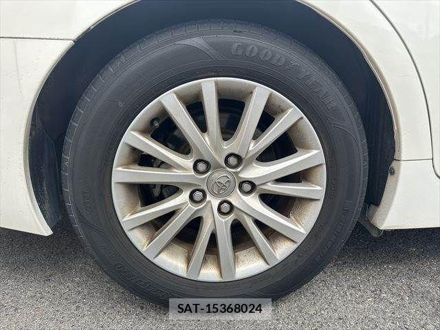 Toyota MARK X 2013-03 7962492-26