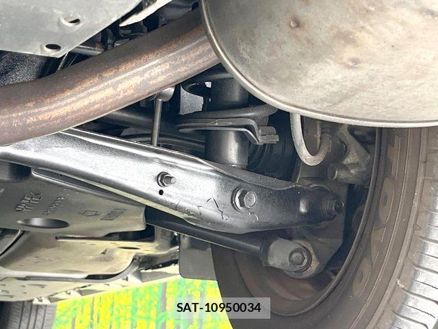 Toyota MARK X 2011-02 7962493-19