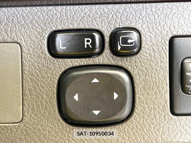 Toyota MARK X 2011-02 7962493-6