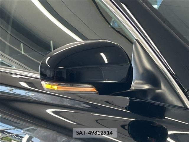 Toyota MARK X 2017-08 7962489-12