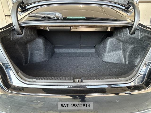 Toyota MARK X 2017-08 7962489-26