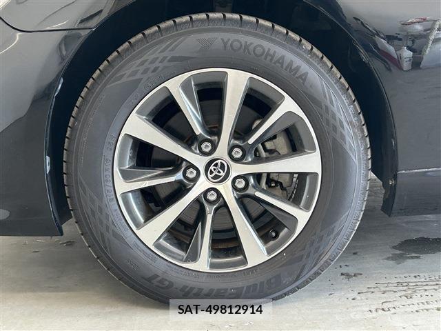 Toyota MARK X 2017-08 7962489-8