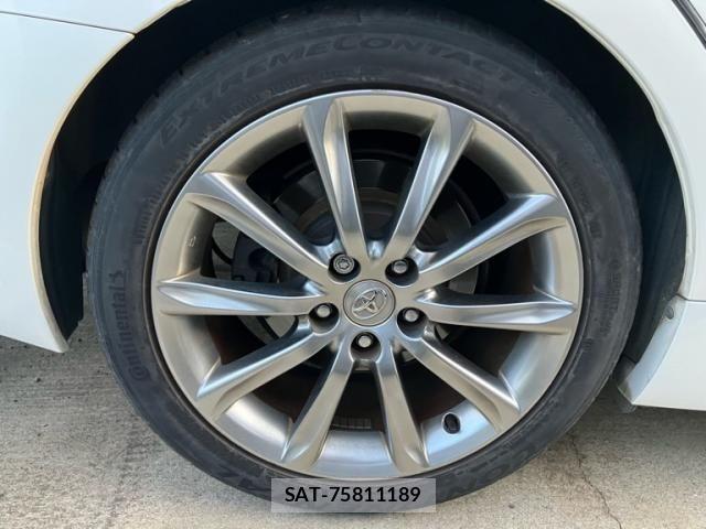Toyota MARK X 2013-04 7962491-5