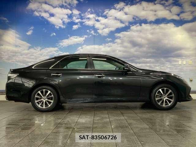 Toyota MARK X 2019-09 7979825-13
