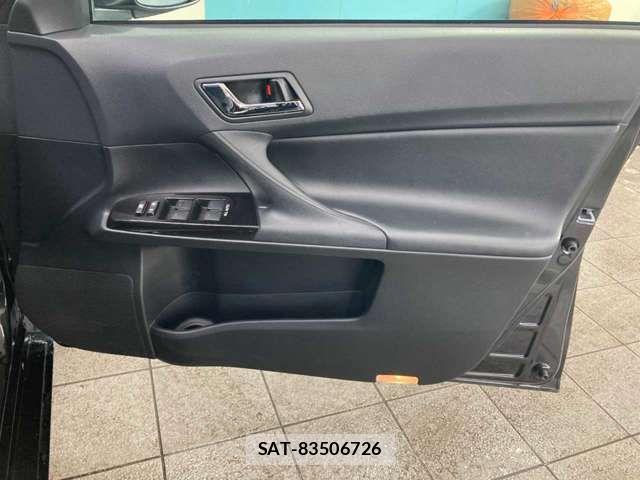 Toyota MARK X 2019-09 7979825-15