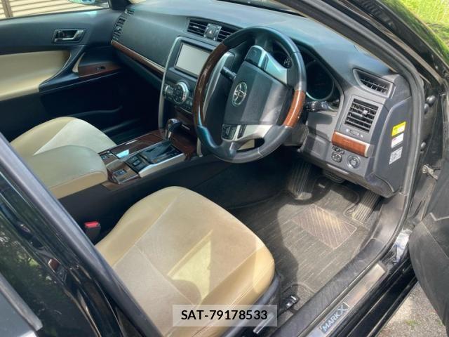 Toyota MARK X 2014-03 8036556-12