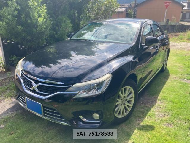 Toyota MARK X 2014-03 8036556-1