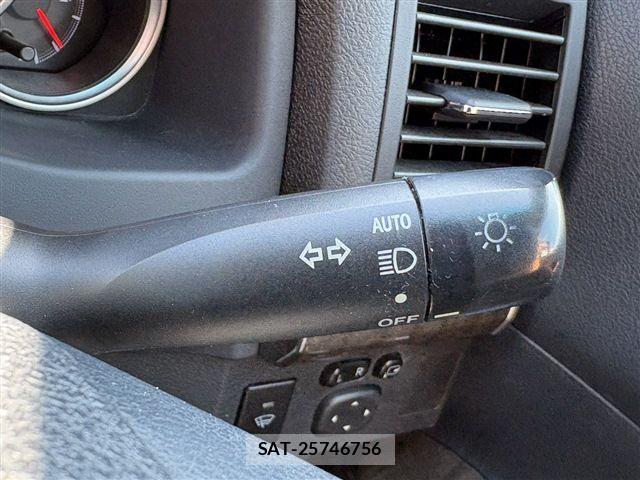 Toyota MARK X 2015-03 8036554-26