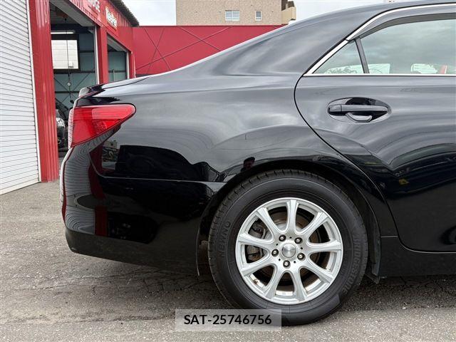 Toyota MARK X 2015-03 8036554-8