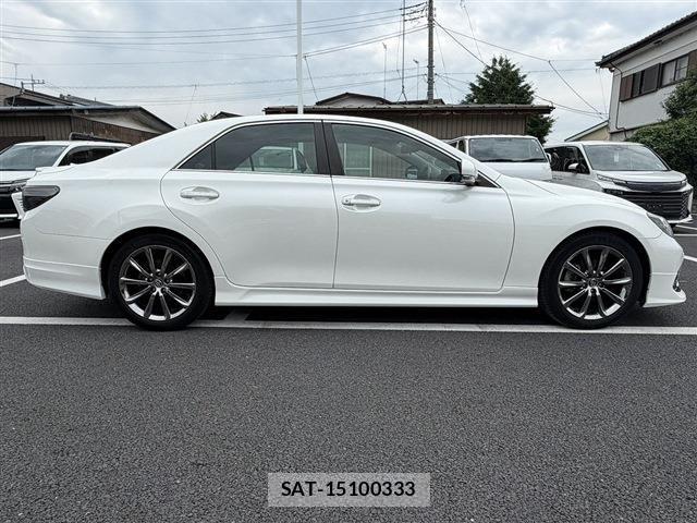 Toyota MARK X 2017-03 8036551-8